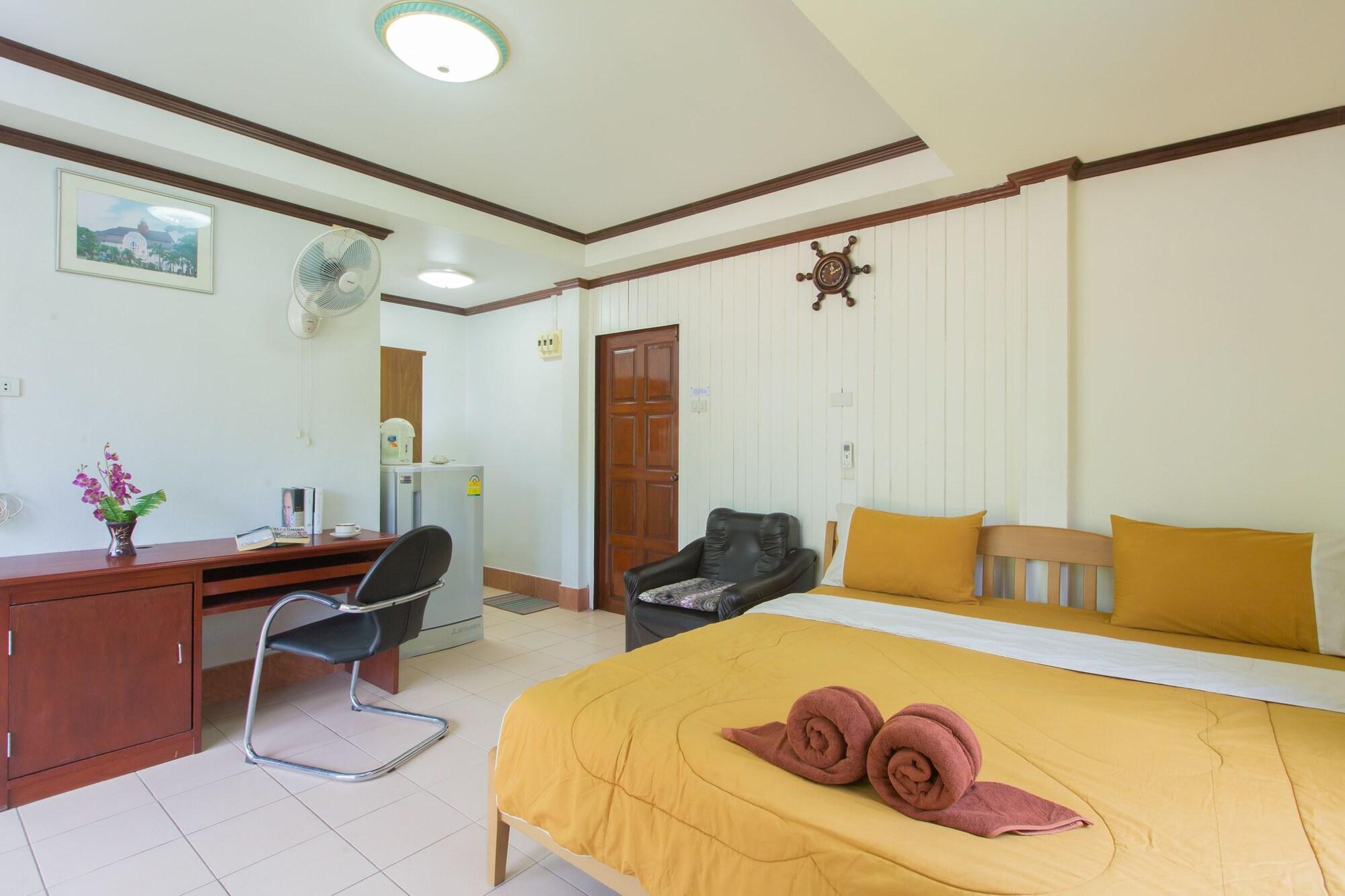 Patong Rai Rom Yen Resort Sha Exterior photo