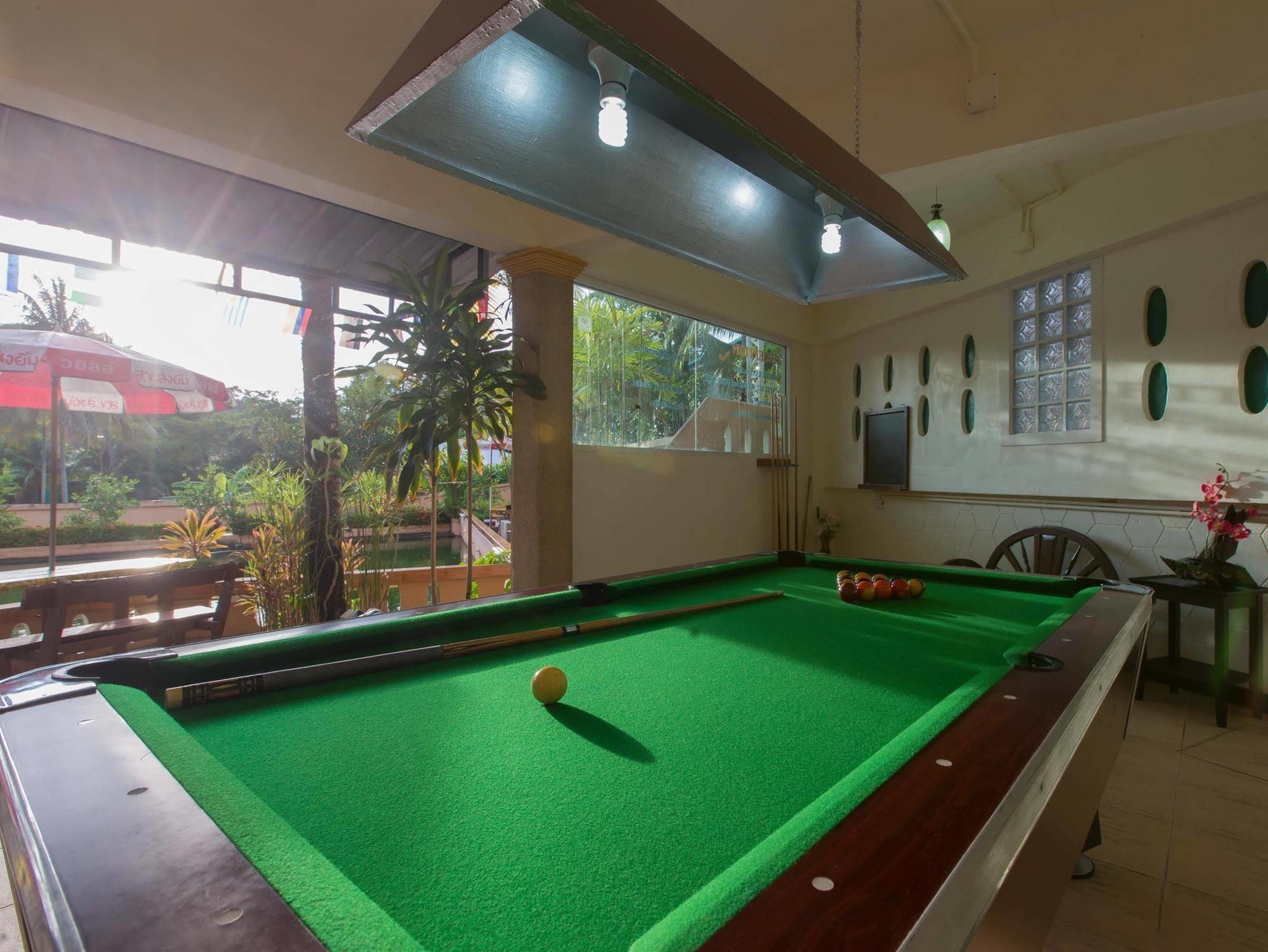 Patong Rai Rom Yen Resort Sha Exterior photo